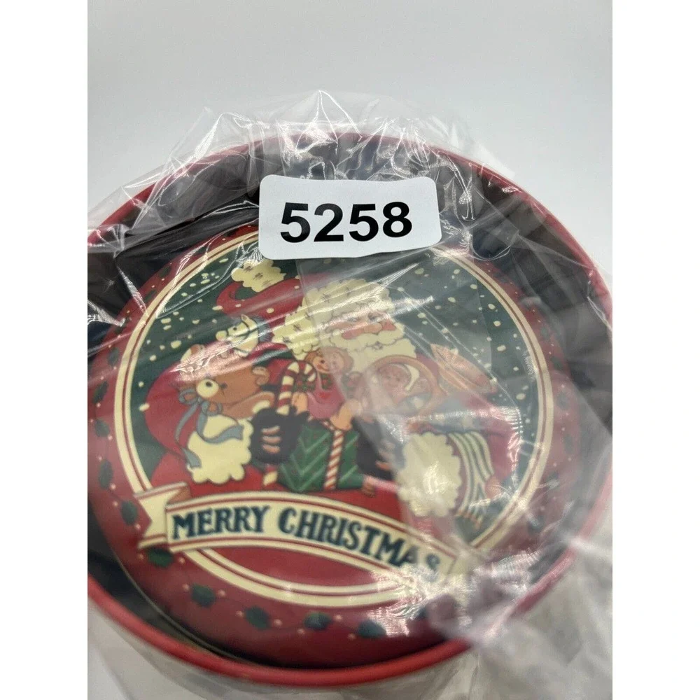 Vintage Holiday Merry Christmas Santa Tin‎ Set of 3